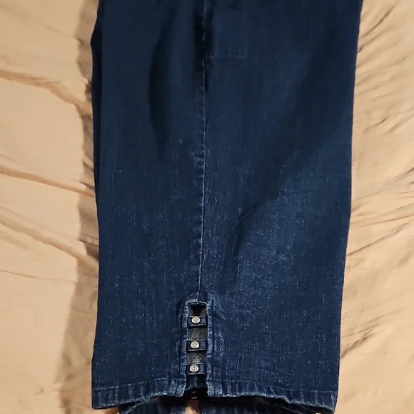 Croft & Barrow Denim Blue Pants - Picture 6 of 6